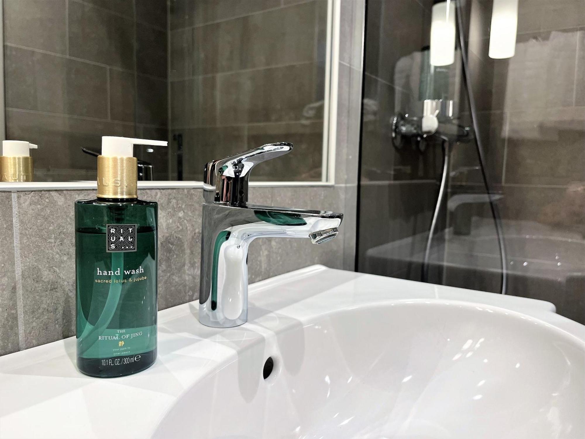 Hotell Funaesdalen エクステリア 写真
