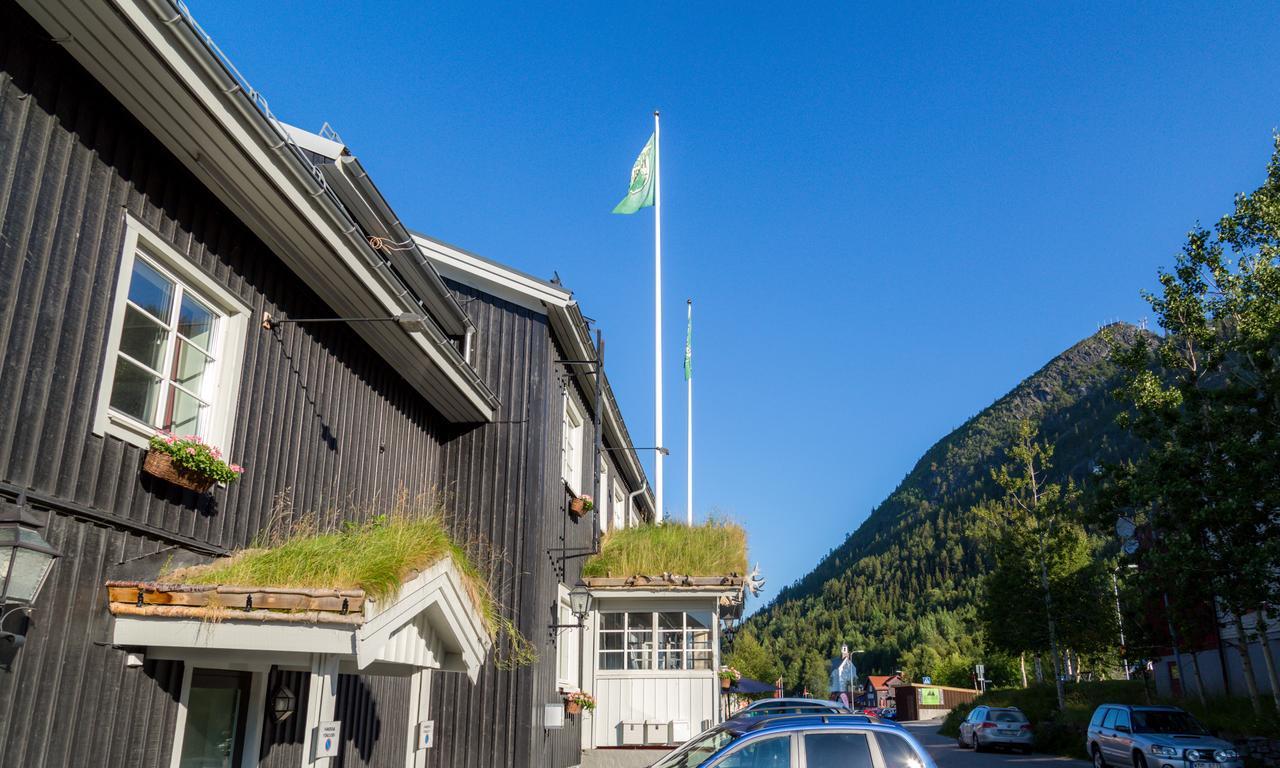 Hotell Funaesdalen エクステリア 写真