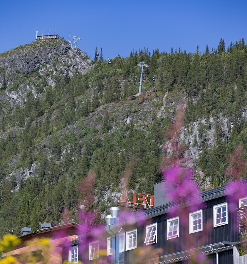 Hotell Funaesdalen エクステリア 写真
